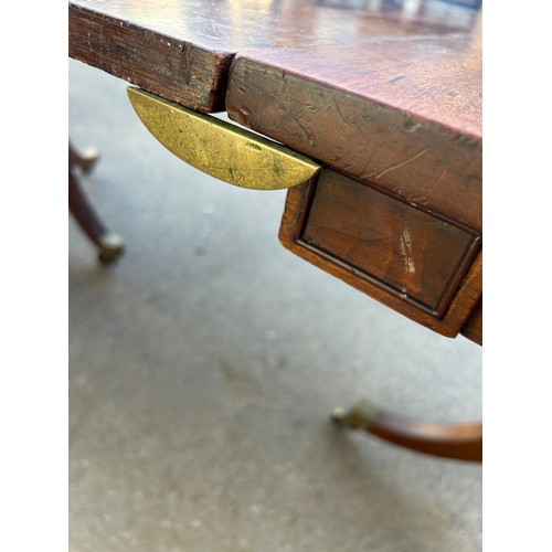 600A - AN EARLY 19TH CENTURY EXTENDABLE DINING TABLE,
 
Possibly a marriage with the legs being earlier tha... 