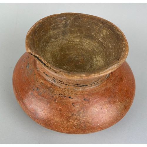 117 - A PRE COLUMBIAN TERRACOTTA PEDESTAL BOWL, 

18cm x 10cm 

From Costa Rica / Panama. 

Circa 800-1500... 