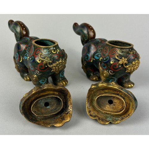 40 - A PAIR OF CHINESE CLOISONNE LION INCENSE BURNERS QIANLONG IN DESIGN, BUT 20TH CENTURY

15cm x 11cm e... 