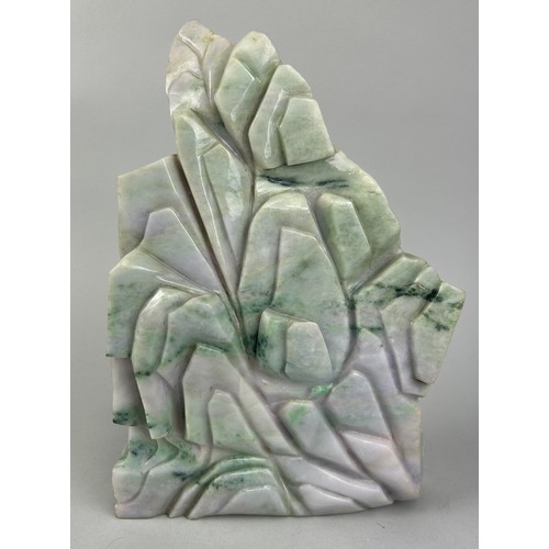 249 - A CHINESE JADE SCULPTURE DEPICTING THE SEATED GUANYIN, 

29cm x 20cm