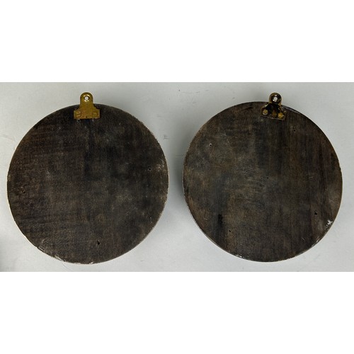 216 - TWO PRATTWARE POT LIDS, 

To include one of Shakespeares house. 

15cm D each.