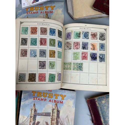 432 - A LARGE COLLECTION OF STAMPS (QTY)