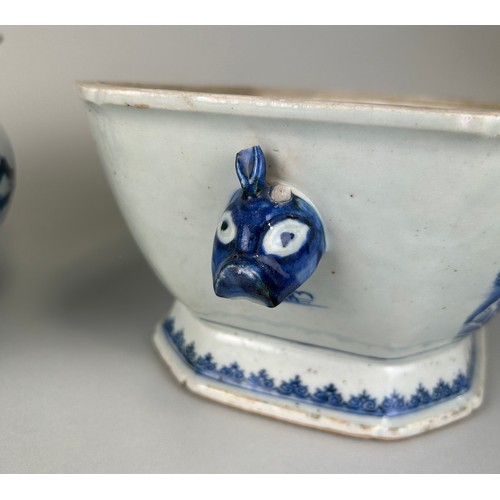 74 - A PAIR OF CHINESE BLUE AND WHITE QIANLONG PERIOD TUREENS ALONG WITH AN INCENSE BURNER (3), 

Tureen ... 