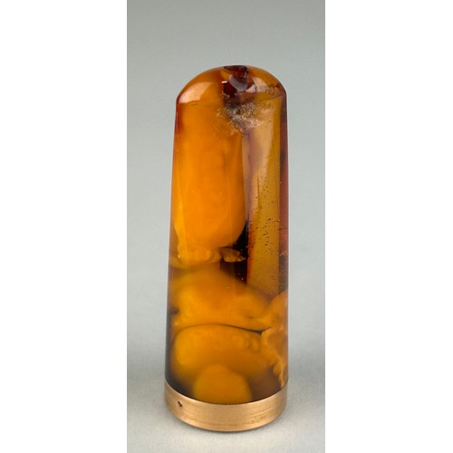 169 - A SPECIMEN AMBER PIPE WITH 9CT GOLD MOUNT IN FITTED BOX