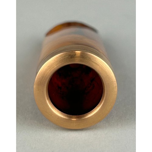 169 - A SPECIMEN AMBER PIPE WITH 9CT GOLD MOUNT IN FITTED BOX