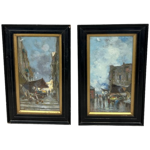 287 - OSCAR RICCIARDI (ITALIAN 1864-1935): A PAIR OF OIL PAINTINGS ON BOARD DEPICTING NAPLES MARKET STREET... 