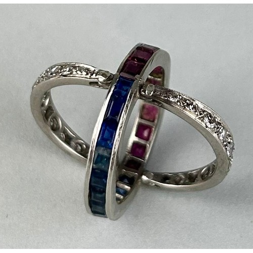 174 - A FRENCH PLATINUM RING SET WITH RUBIES, DIAMONDS AND SAPPHIRES, 

Weight: 4.3gms