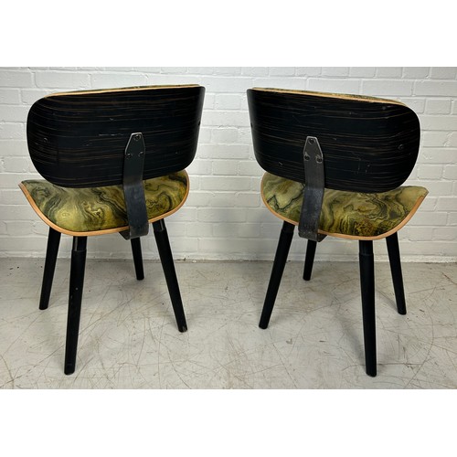 468 - A PAIR OF ITALIAN MID CENTURY DESIGN CHAIRS, 

90cm x 52cm x 52cm