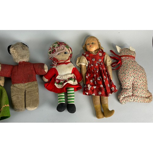 41 - A COLLECTION OF EARLY TOYS AND DOLLS TO INCLUDE ONE FIGURE OF PUNCH AND ANOTHER CORDUROY DOLL WITH P... 