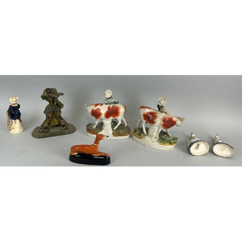 61 - A GROUP OF 19TH CENTURY STAFFORDSHIRE STYLE CERAMIC FIGURES, TO INCLUDE ONE METAL ONE (7)