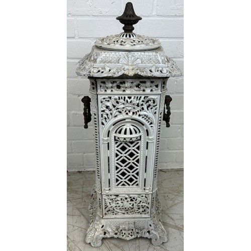 119 - A VICTORIAN CAST IRON WHITE PAINTED OUTDOOR LAMP, 

75cm H