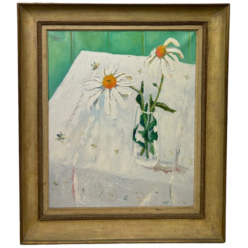 4 - JOHN PAWLE (1915-2010): AN OIL PAINTING ON CANVAS DEPICTING DAISY FLOWERS IN A GLASS VASE ON A TABLE... 