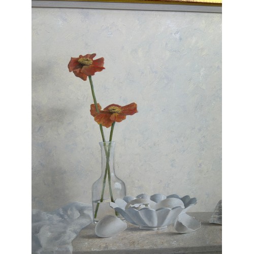 58 - KEES ALDERLIESTEN: AN OIL PAINTING ON CANVAS TITLED 'WHITE BOWL WITH POPPIES', 

80cm x 80cm 

Prove... 