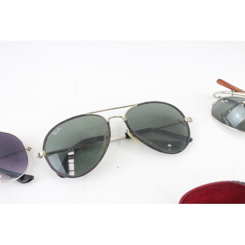 864 - A COLLECTION OF RAY BAN AND OTHER DESIGNER SUNGLASSES (QTY)