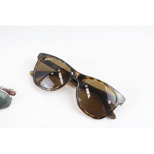 864 - A COLLECTION OF RAY BAN AND OTHER DESIGNER SUNGLASSES (QTY)