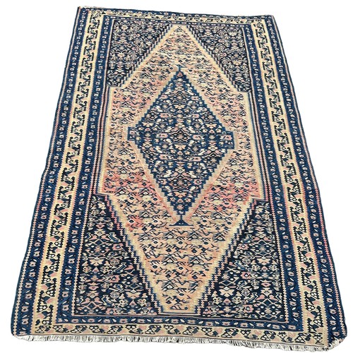 888 - A PERSIA DESIGN CARPET, 

192cm x 127cm