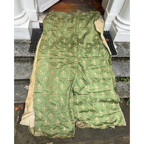 4 - A PAIR OF ANTIQUE GREEN CURTAINS WITH FLEUR DU LYS PATTERN, 

200cm x 110cm