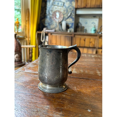 54 - AN ENGLISH 19TH CENTURY SILVER CHRISTENING MUG,