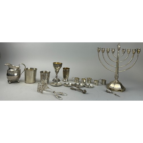 139 - A COLLECTION OF JUDAICA INTEREST SILVER WARE TO INCLUDE A LARGE MENORA MARKED 800, 

Menora (af) hei... 