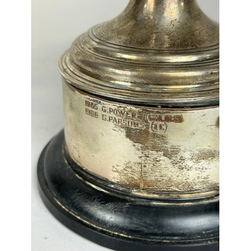 154 - 'THE LADY BUSK CHALLENGE CUP': A SILVER TROPHY CUP FROM UNIVERSITY OF LONDON, 

Inscribed with stude... 