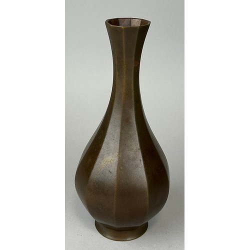 289 - A JAPANESE BRONZE VASE,

23cm H