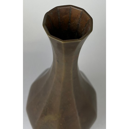 289 - A JAPANESE BRONZE VASE,

23cm H