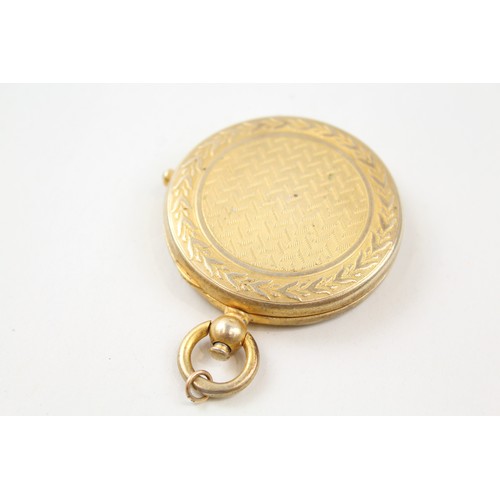 171 - A 925 STERLING SILVER AND GILT LADIES VANITY COMPACT,

Weight: 57gms