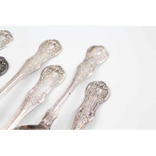 174 - SIX 925 STERLING SILVER VICTORIAN IRISH TEASPOONS,

Weight: 184gms