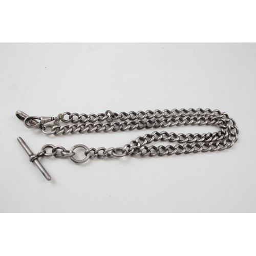 193 - A SILVER ANTIQUE WATCH CHAIN WITH DOUBLE ALBERT CLIPS,

Weight: 60gms