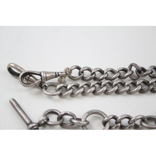 193 - A SILVER ANTIQUE WATCH CHAIN WITH DOUBLE ALBERT CLIPS,

Weight: 60gms