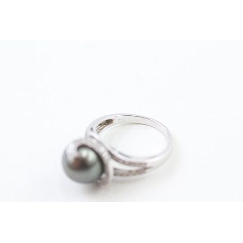 206 - AN 18CT WHITE GOLD, DIAMOND AND CULTURED PEARL COCKTAIL RING, 

Weight: 6.4gms