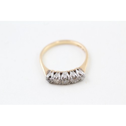 212 - AN 18CT GOLD OLD MINE CUT DIAMOND SET FIVE STONE ETERNITY RING, 

Weight: 2.5gms