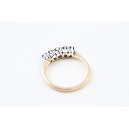 212 - AN 18CT GOLD OLD MINE CUT DIAMOND SET FIVE STONE ETERNITY RING, 

Weight: 2.5gms