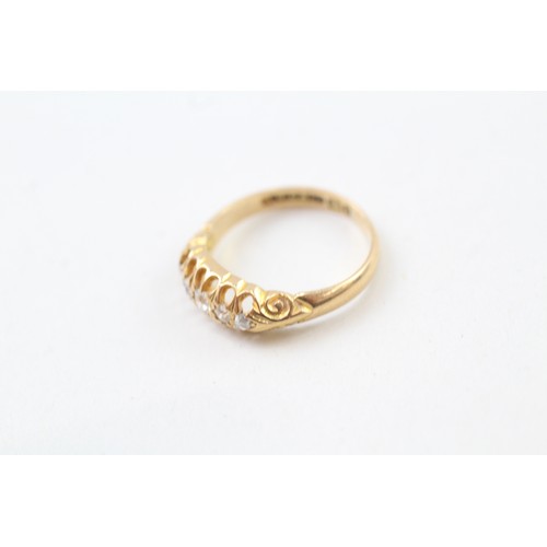 254 - AN 18CT GOLD ANTIQUE ROSE AND OLD MINE CUT DIAMOND SET FIVE STONE ETERNITY RING, 

Weight: 2.1gms