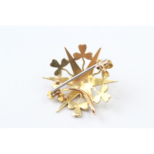 246 - AN 18CT GOLD ANTIQUE VICTORIAN SEED PEARL STARBURST BROOCH WITH BASE METAL PIN, 

Weight: 4.9gms