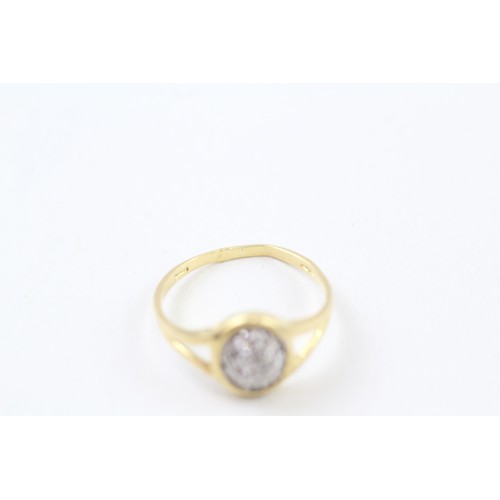 268 - AN 18CT GOLD PAVE SET DIAMOND CLUSTER RING, 

Weight: 2.4gms