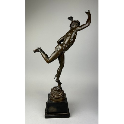 289A - AN 18TH CENTURY ITALIAN BRONZE SCULPTURE OF MERCURY, 

Height including stand 55cm

Provenance: Ex c... 
