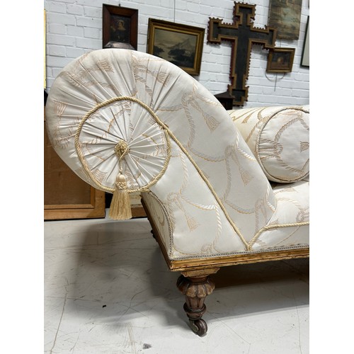 762 - A REGENCY STYLE CHAISE LONGUE OR DAY BED UPHOLSTERED IN WHITE AND GOLD ROPE DESIGN FABRIC, 

180cm x... 