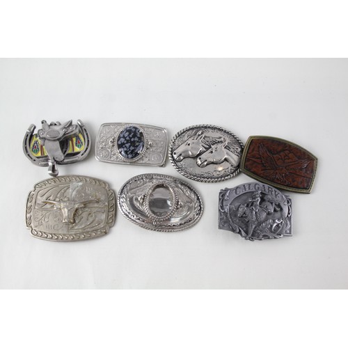 ASSORTED COLLECTABLE BELT BUCKLES