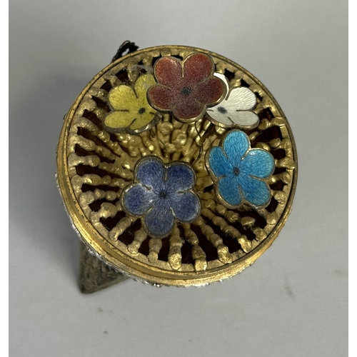 8 - A STUART DEVLIN SILVER AND GILT SURPRISE EGG AND STAND, OPENING TO REVEAL ENAMEL FLOWERS 9.5cm H inc... 