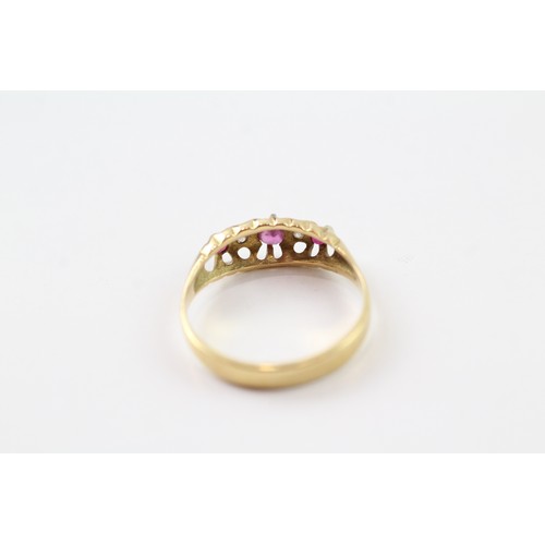 96 - AN 18CT GOLD ANTIQUE RUBY AND DIAMOND DRESS RING Weight: 2.6gms