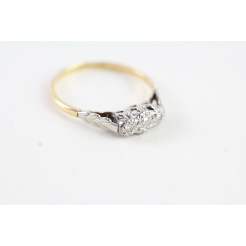 105 - AN 18CT GOLD AND PLATINUM VINTAGE DIAMOND TRILOGY RING Weight: 2.2 gms