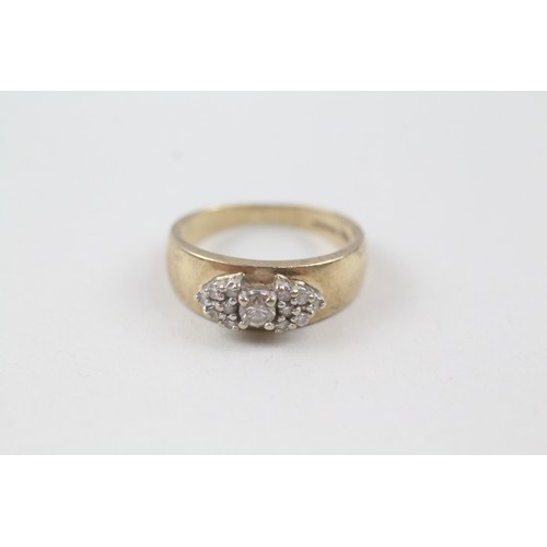 118 - A 9CT GOLD DIAMOND DRESS RING Weight: 3gms