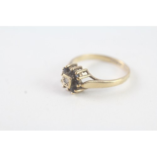 160 - A 9CT GOLD VINTAGE SAPPHIRE AND DIAMOND DRESS RING Weight: 2.3 gms