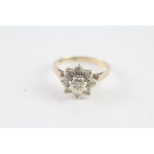 167 - A 9CT GOLD VINTAGE DIAMOND CLUSTER RING Weight: 2.2 gms