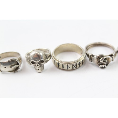 234 - A VARIETY OF STERLING SILVER RINGS INCLUDING GIMMEL RING (5) Weight: 26gms