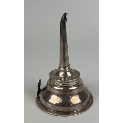 269 - A GEORGIAN SILVER WINE FUNNEL Weight: 91gms