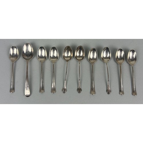 290 - A GROUP OF TEN ANTIQUE SILVER TEA SPOONS Weight: 103gms