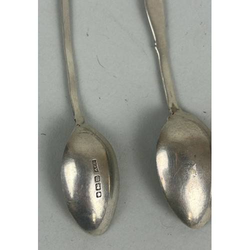 289 - A GROUP OF SIX SILVER SPOONS, TO INCLUDE FOUR WITH LION MASK Weight: 81gms