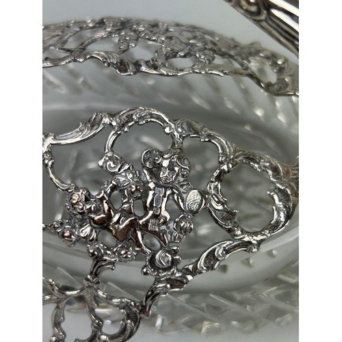 312 - A PAIR OF 925 STERLING SILVER AND CRYSTAL 'SWAN' DISHES (2) 13cm x 13cm